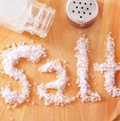 Поваренная соль: полезный или вредный продукт?